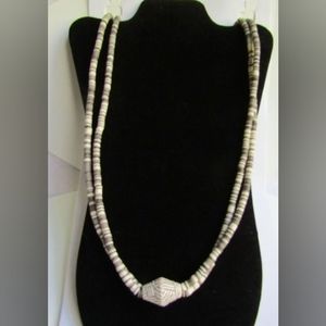 1988 vintage Sirocco Rope 36' large barrel Avon necklace tribal clasp